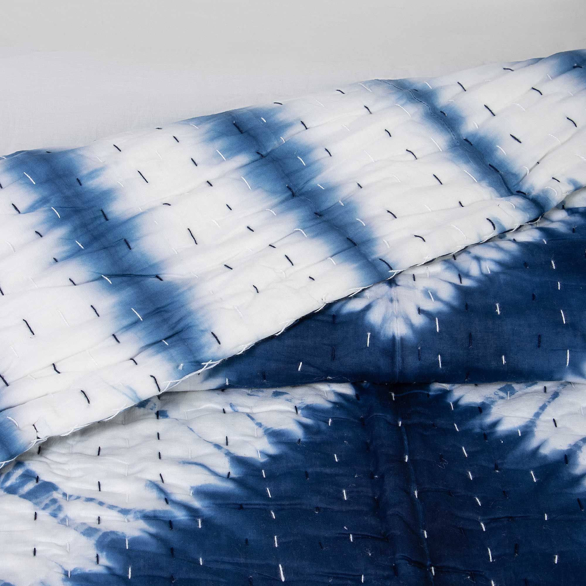 Handmade Tie Dye Cotton Kantha Quilt Blanket